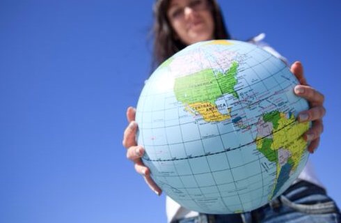 LAVORO ALL’ESTERO: COME FARE E DOVE ANDARE.